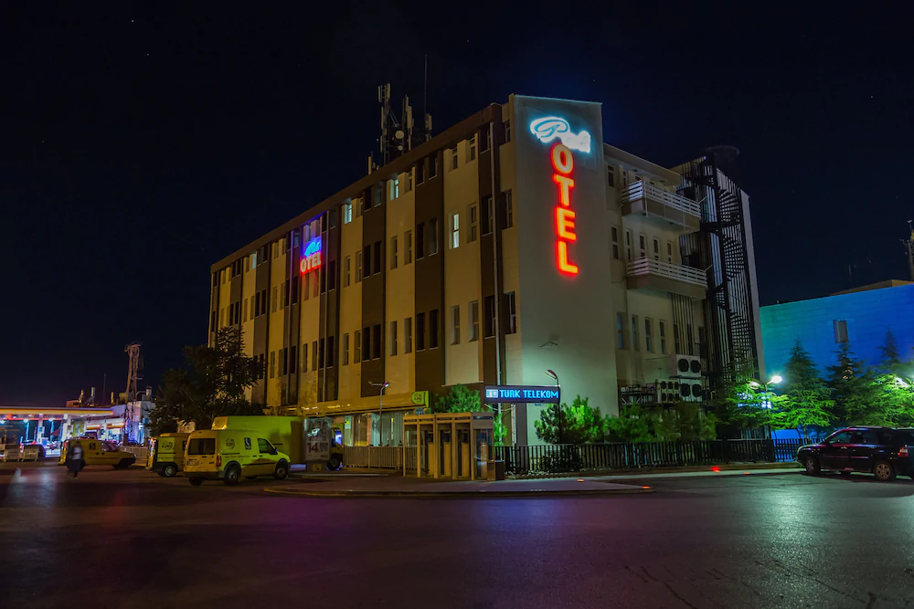 Pak Otel