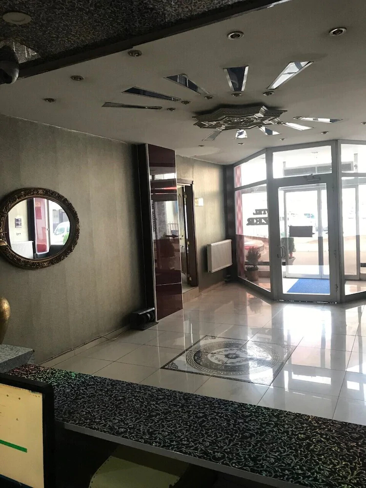 Hotel Azer