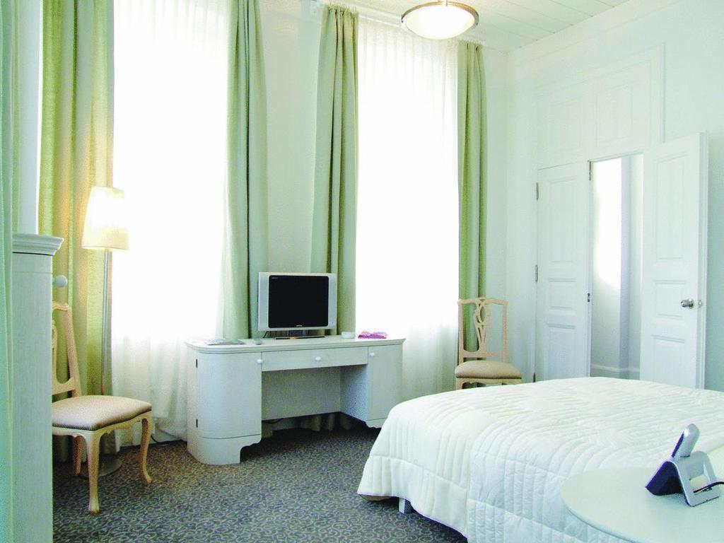 Kar's Otel