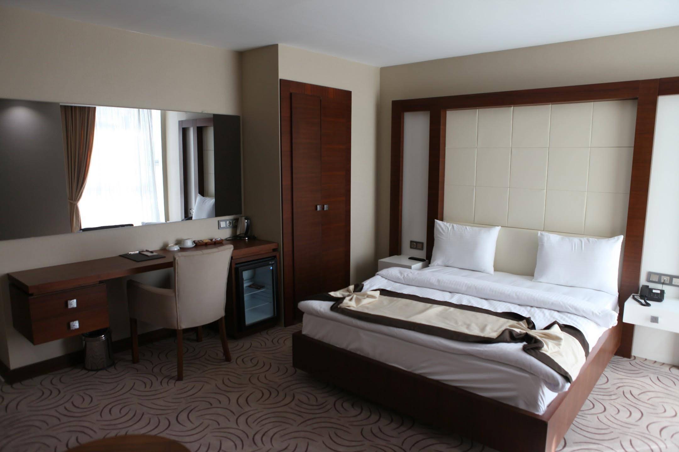 The Kars Park Hotel