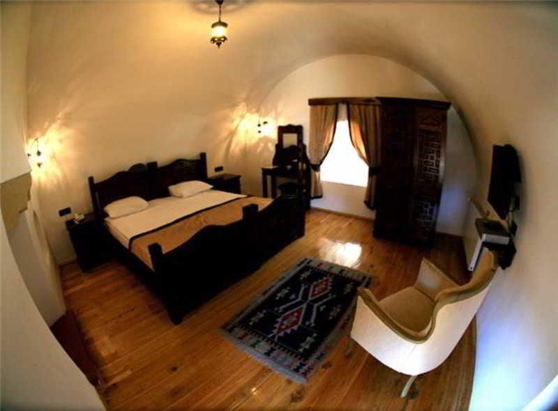 Kursunluhan Hotel