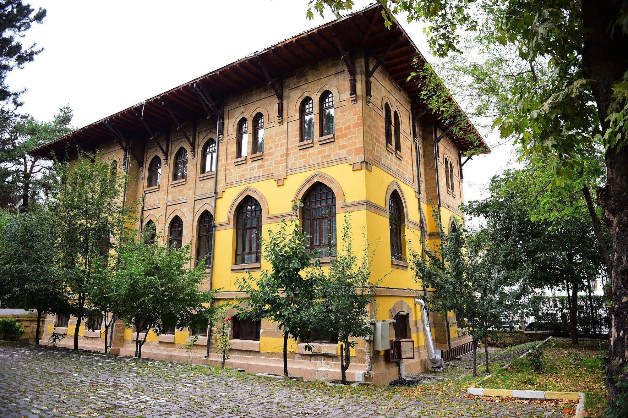 Osmanli Saray Oteli