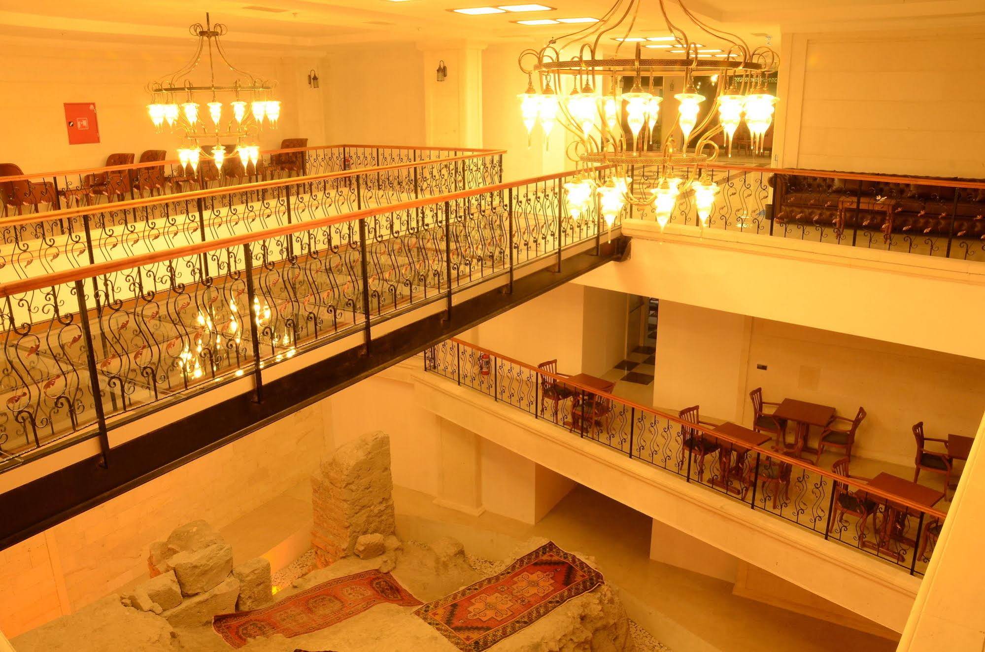 Safa Royal Museum Hotel