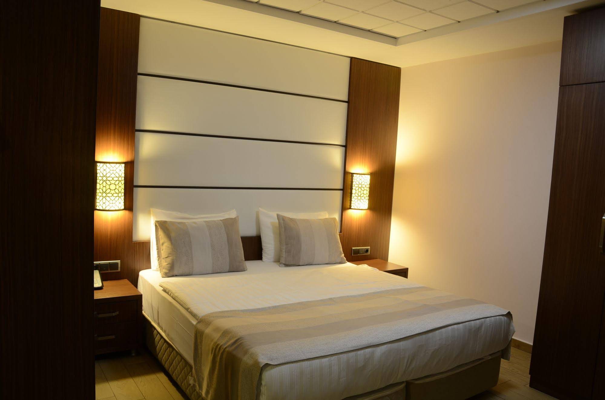 Safa Royal Museum Hotel