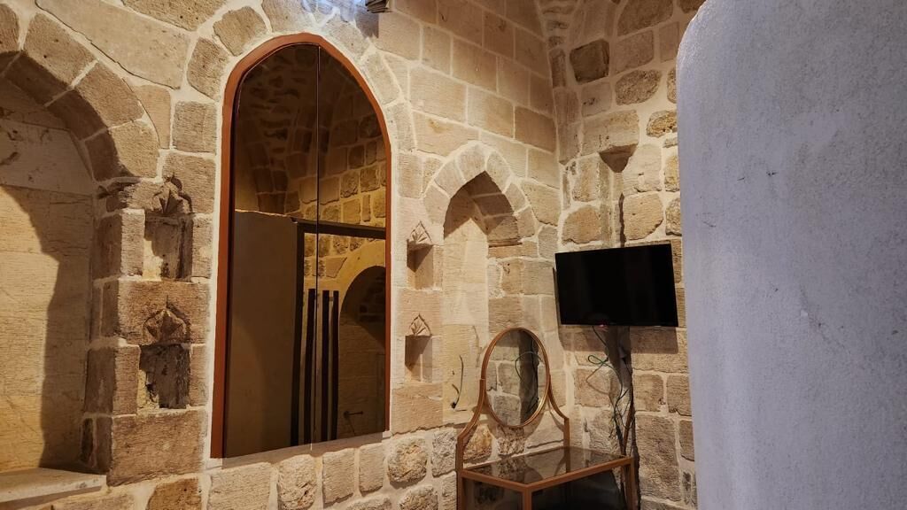 Ana Talia House