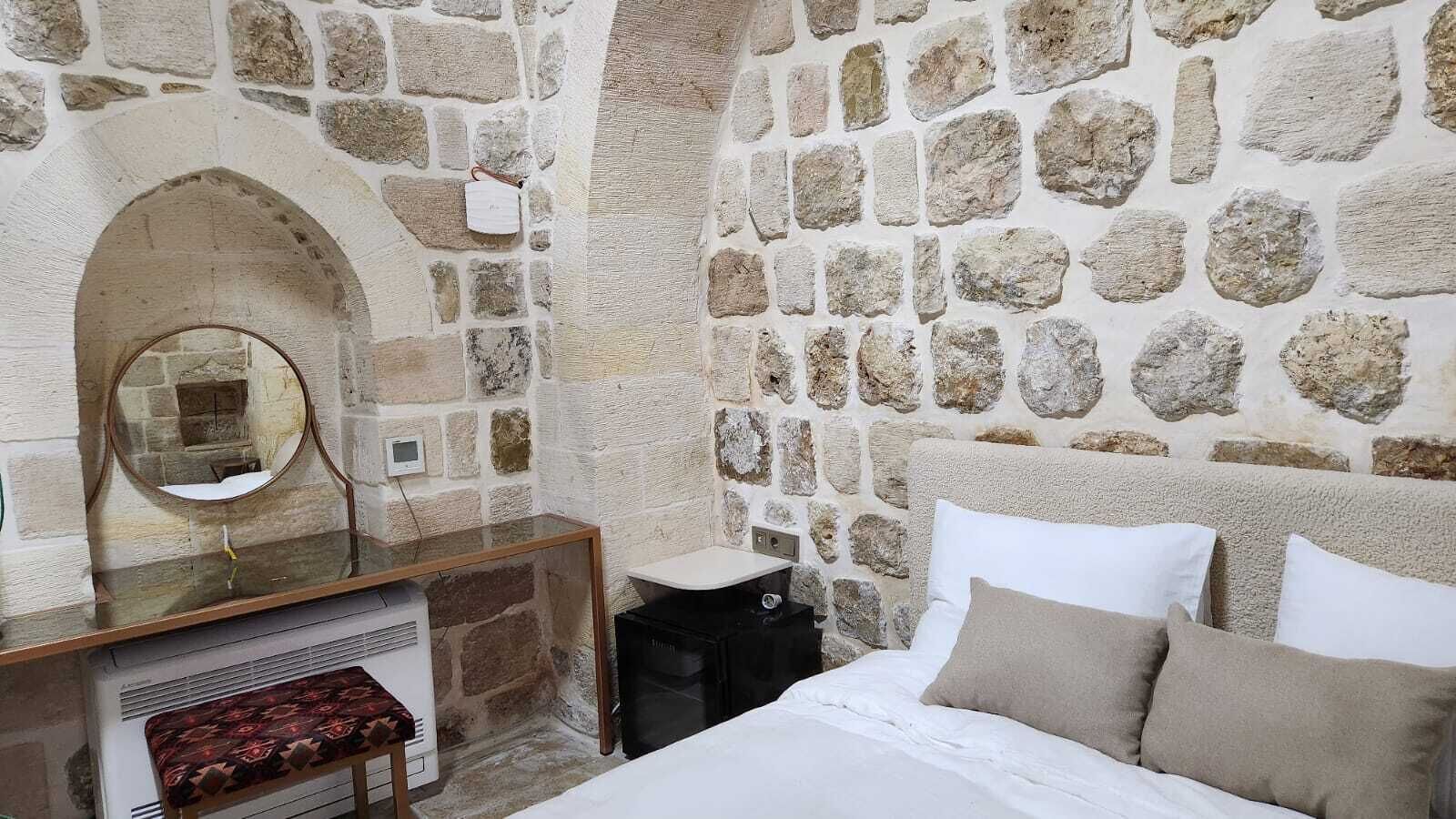 Ana Talia House