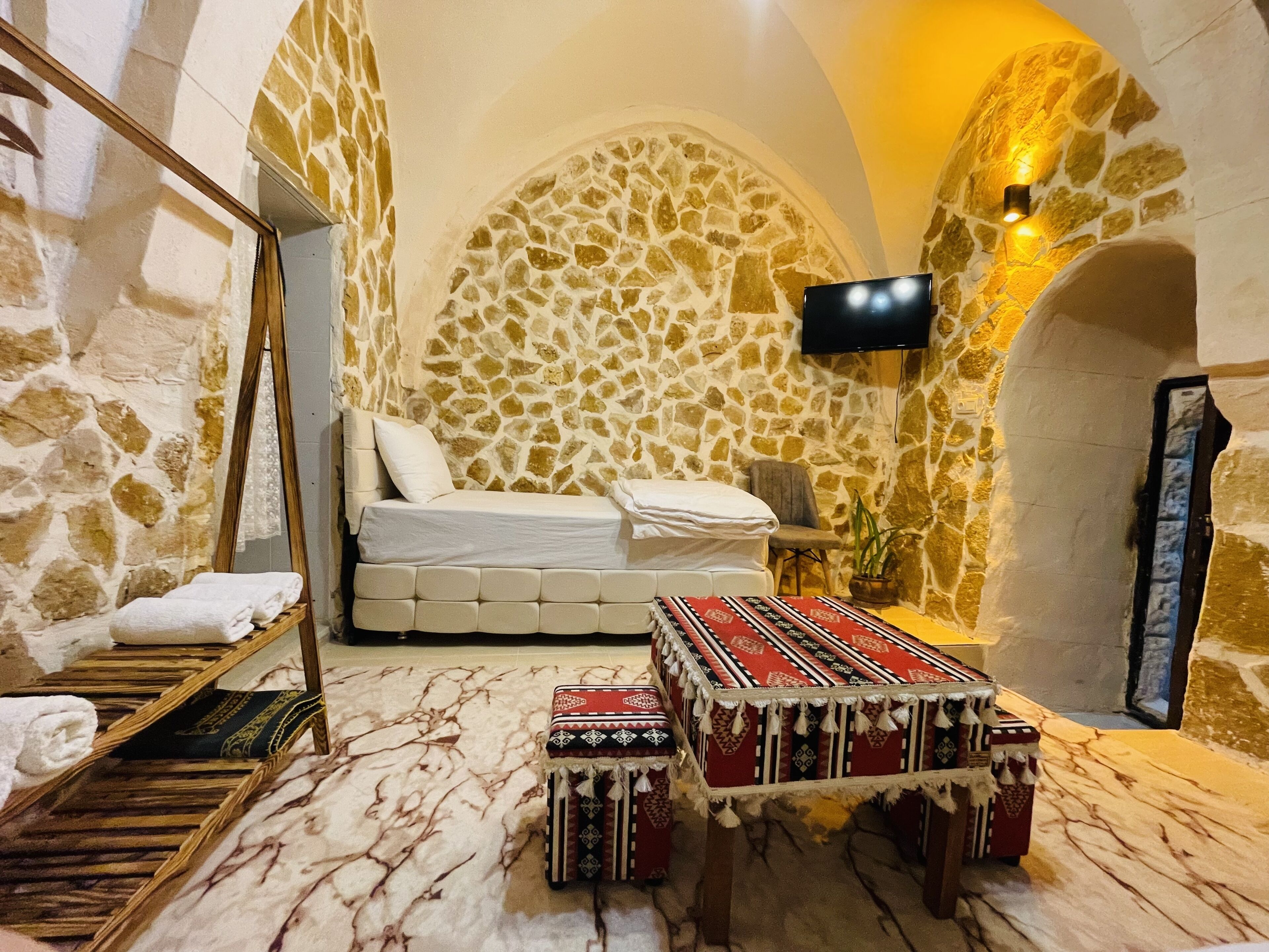 Demirhan Otel