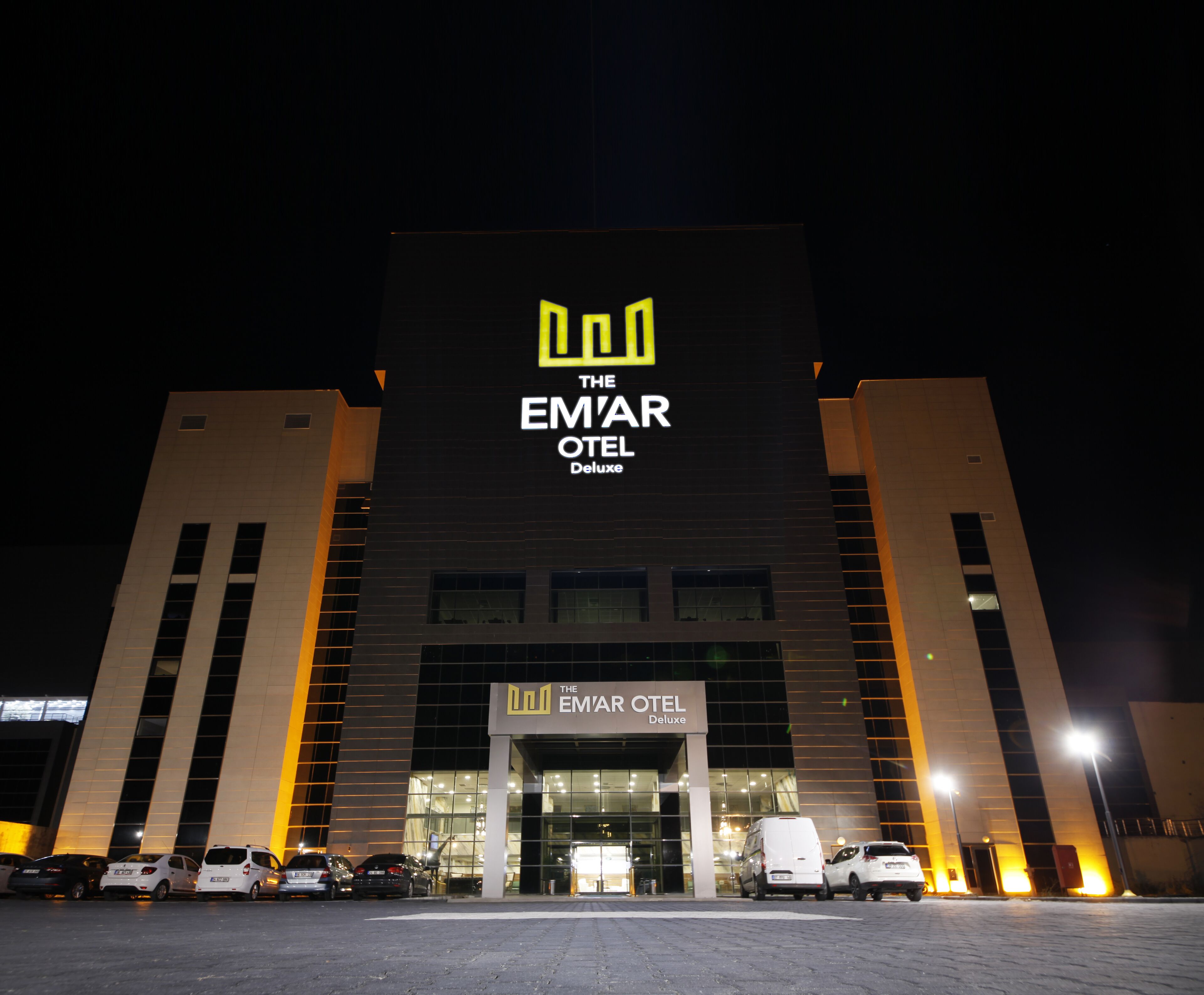 Qayser Hotel Deluxe