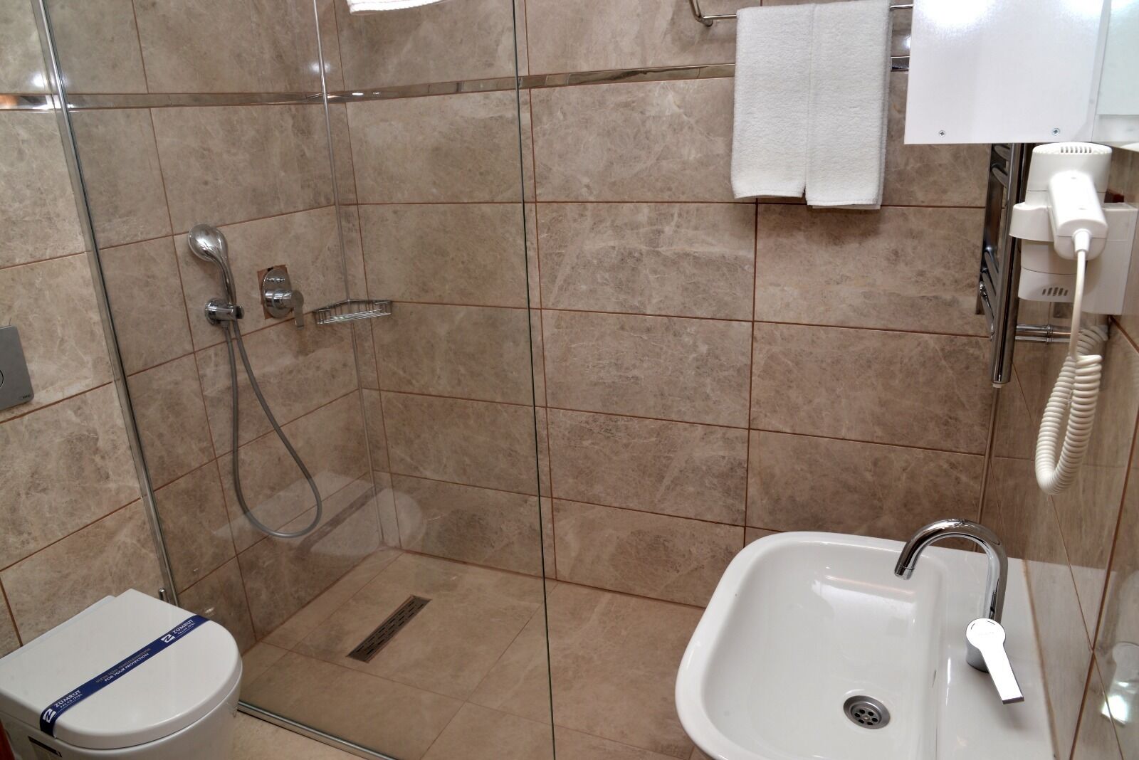 Zümrüt Palas Otel