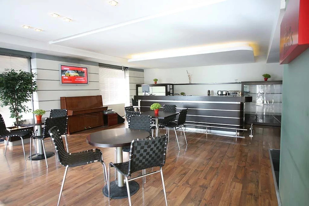 Dalgiclar Otel