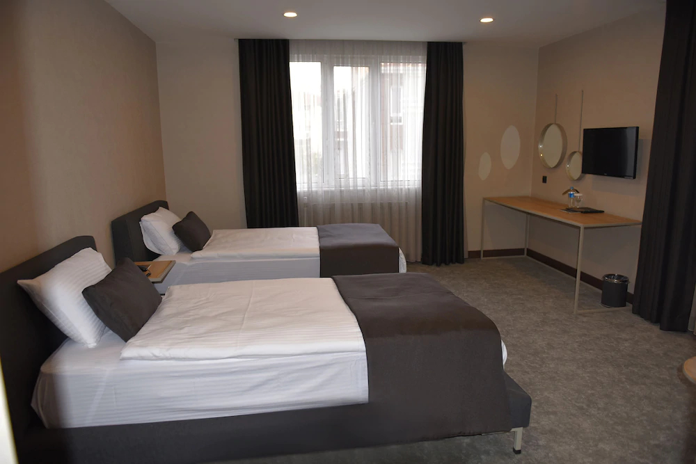 Dalgiclar Otel