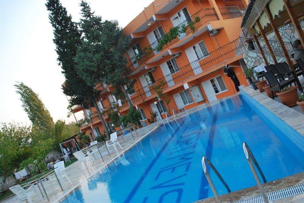 Dort Mevsim Hotel