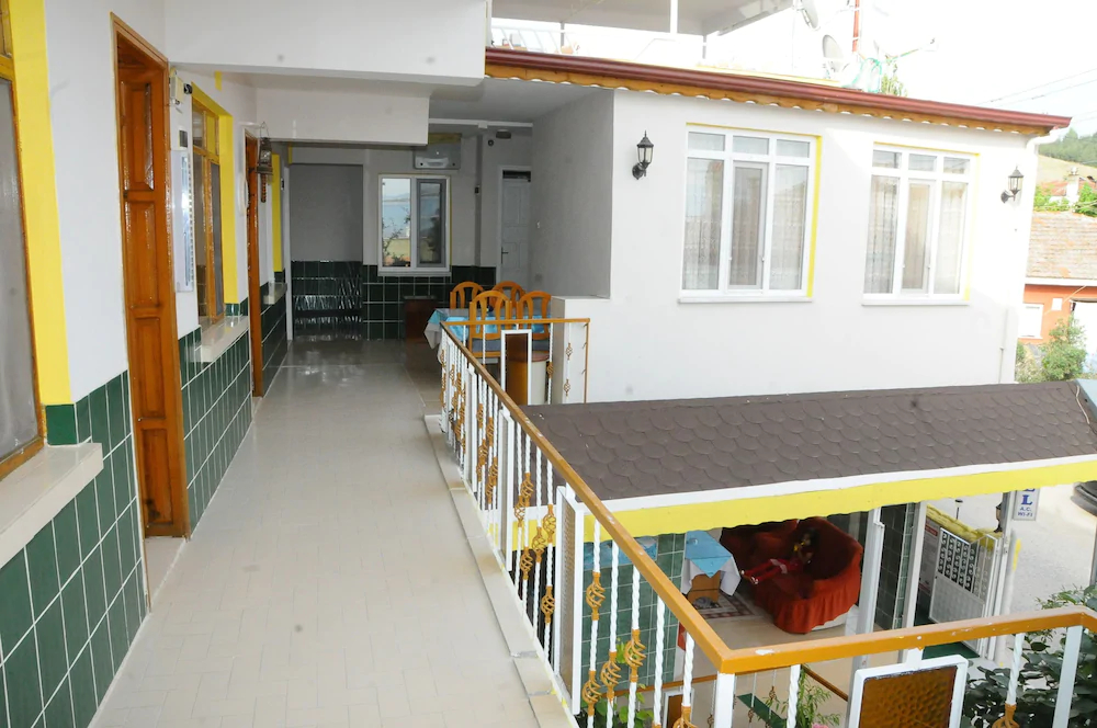 Kervansaray Hotel & Pension