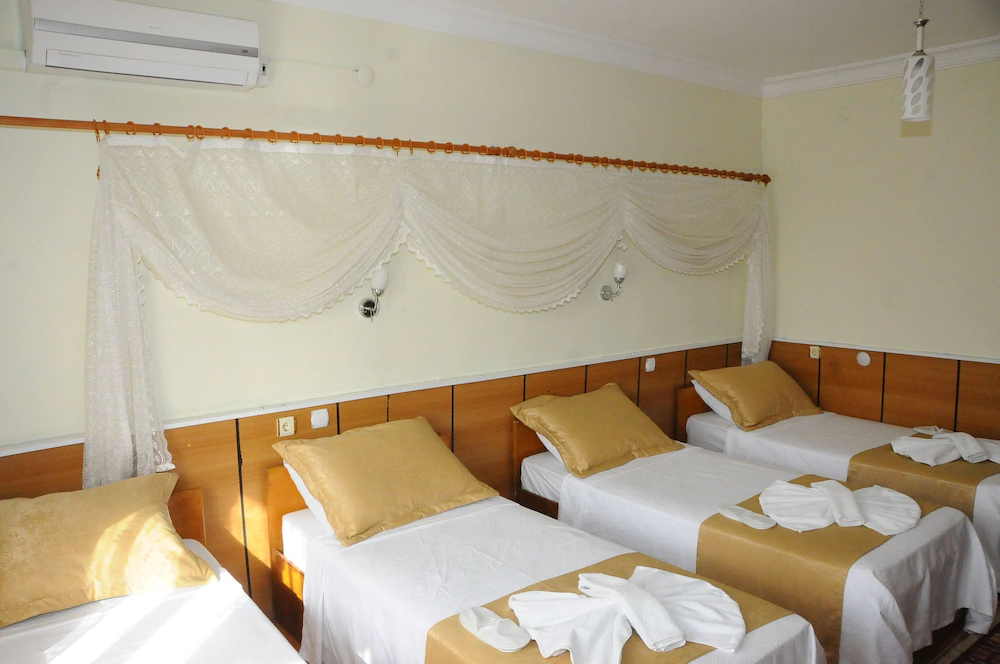 Kervansaray Hotel & Pension
