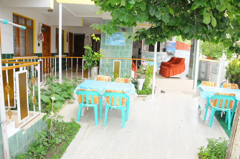 Kervansaray Hotel & Pension