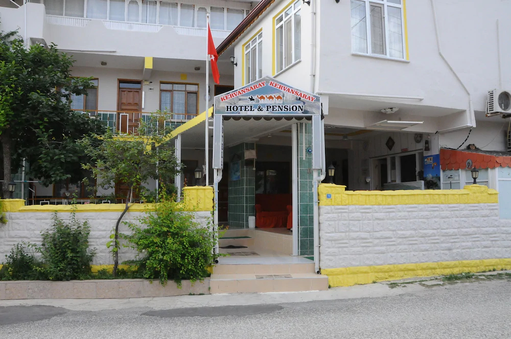 Kervansaray Hotel & Pension