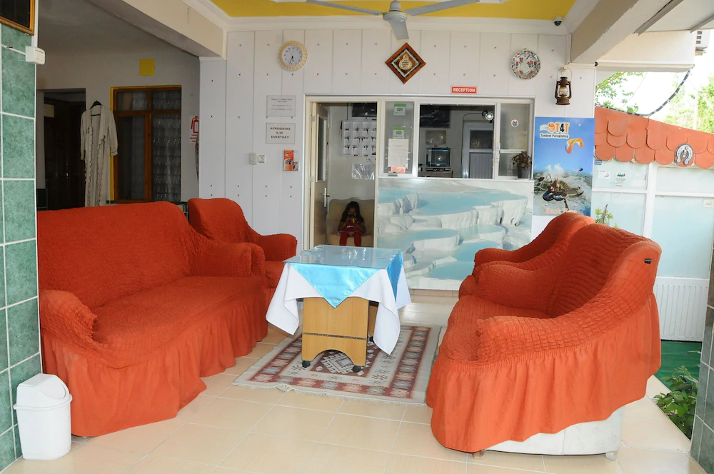 Kervansaray Hotel & Pension