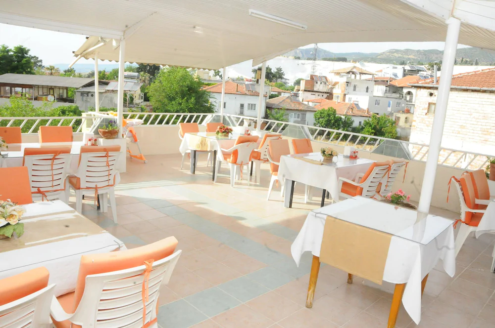 Kervansaray Hotel & Pension