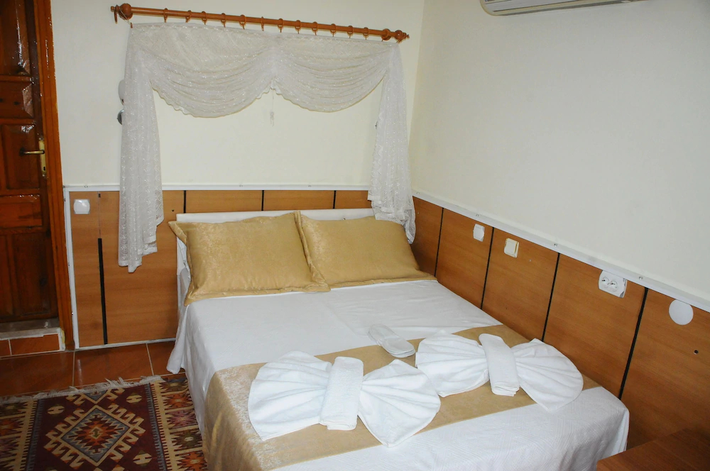Kervansaray Hotel & Pension