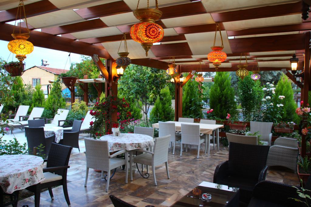Melrose House Hotel