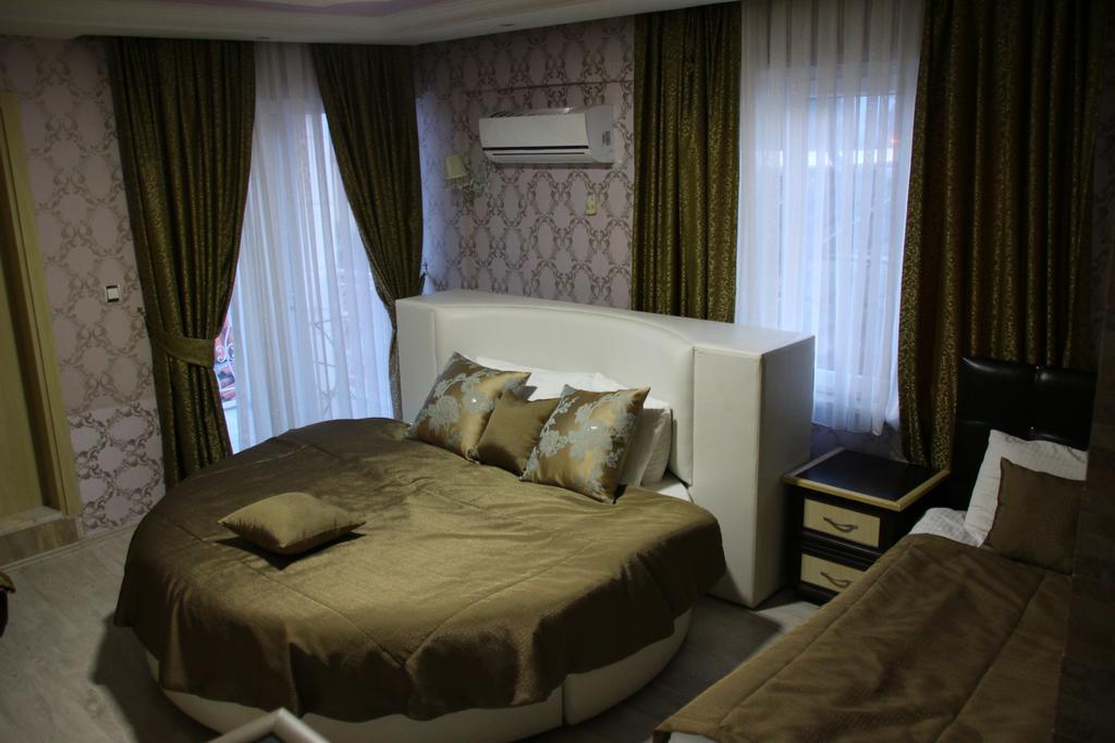 Melrose House Hotel