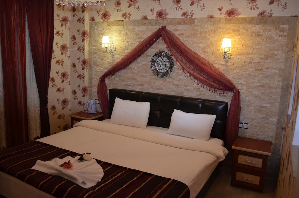 Melrose House Hotel