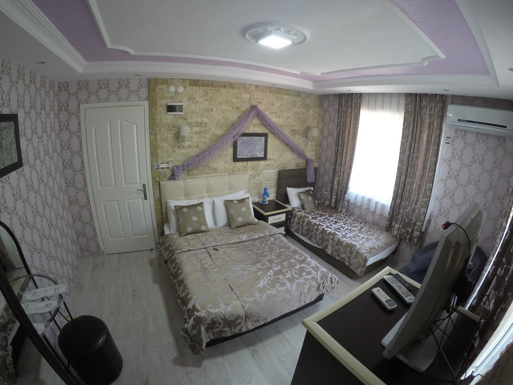 Melrose House Hotel