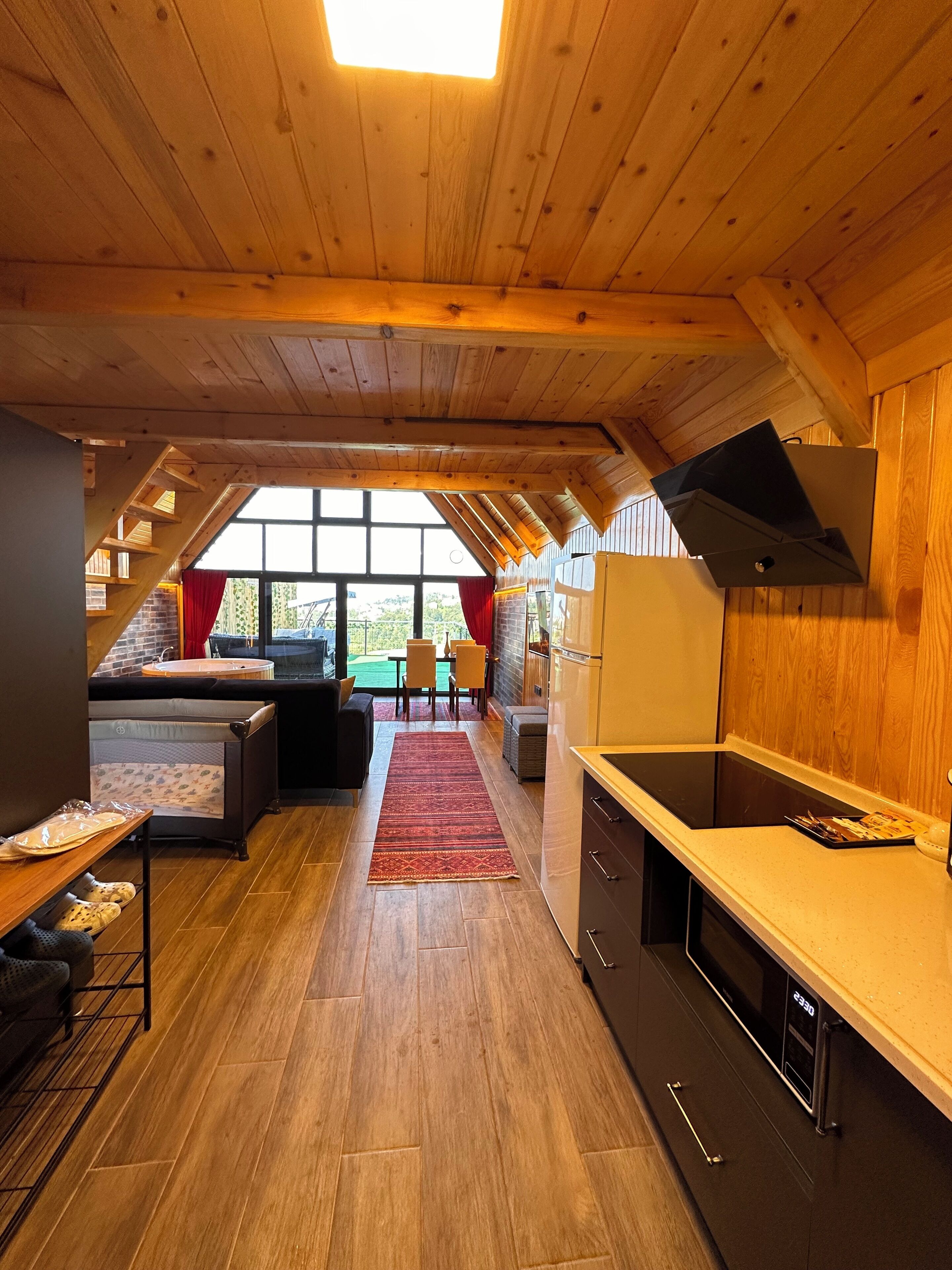 Aurora Suit Bungalov
