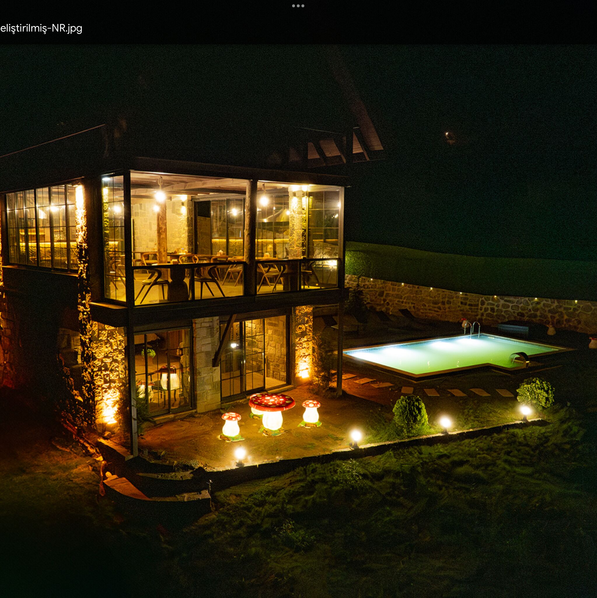 Hobbit Chalet