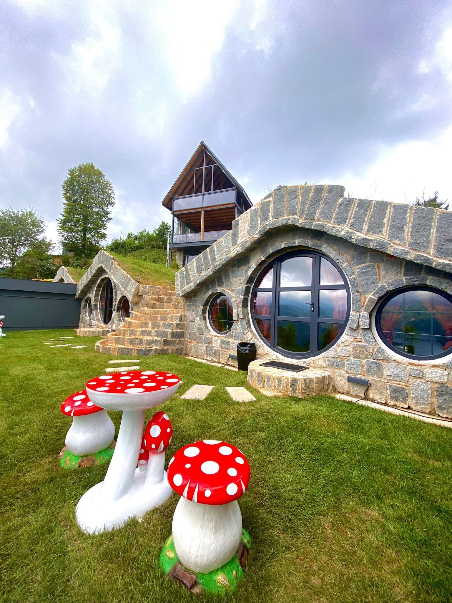 Hobbit Chalet