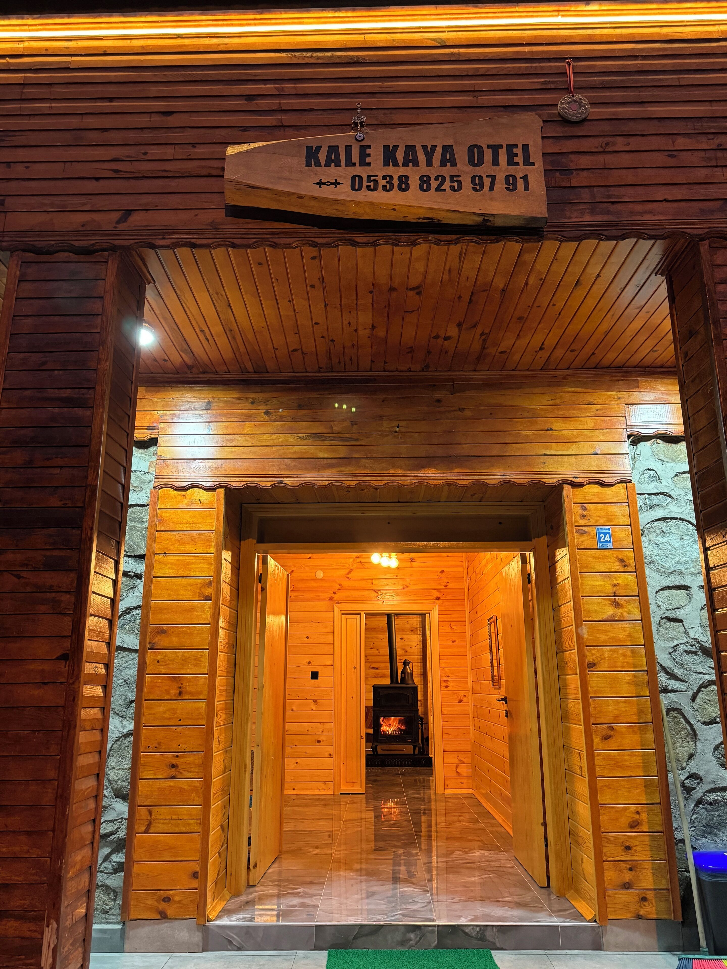 Kale kaya Otel