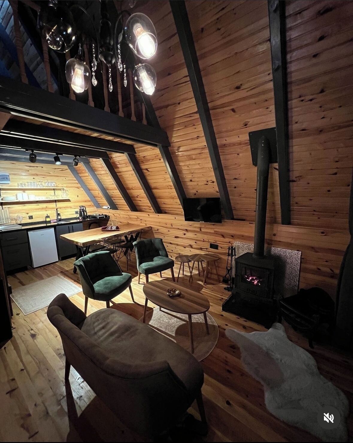 Kalivi Suit Bungalov