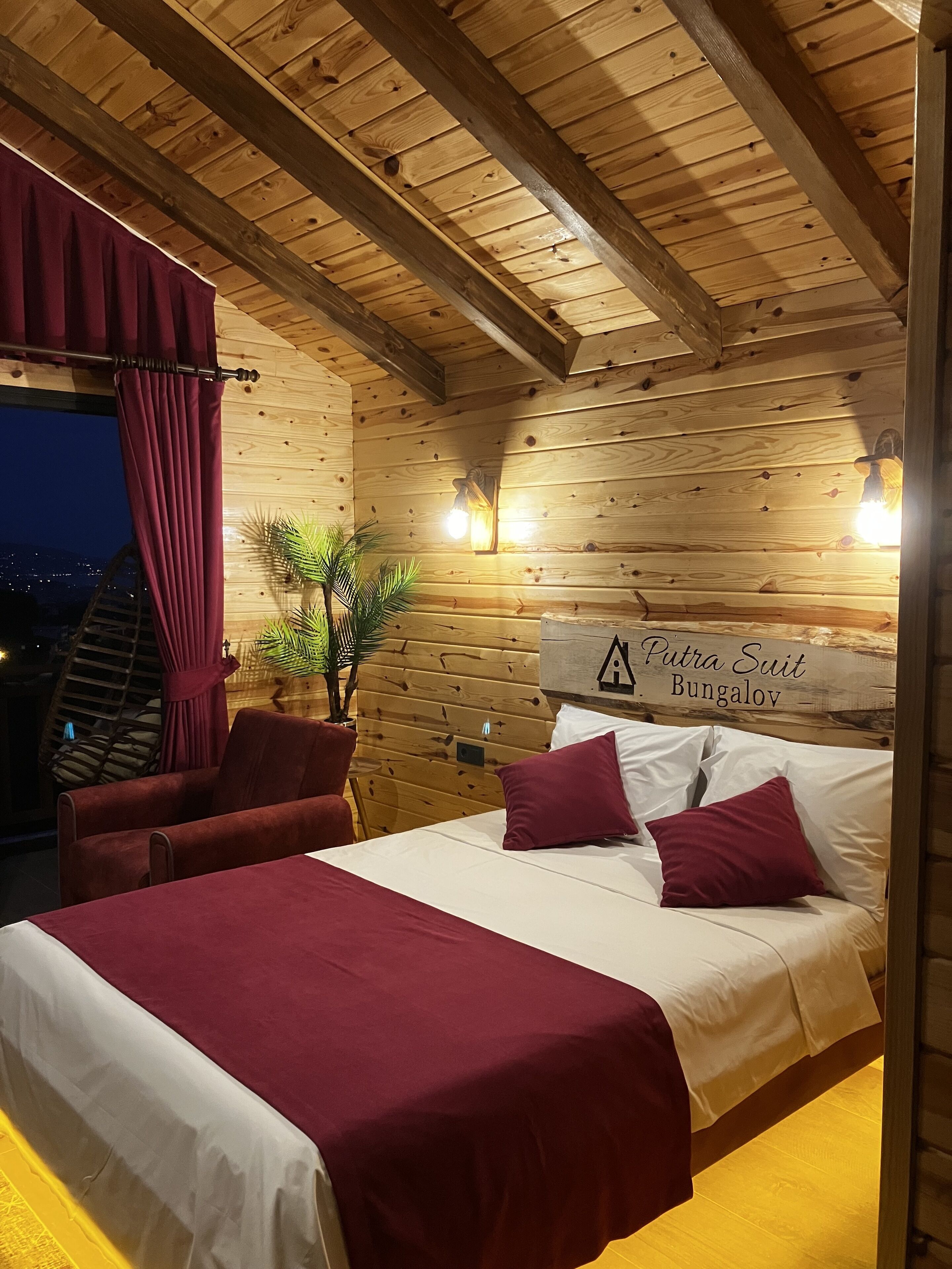 Putra Suit Bungalov