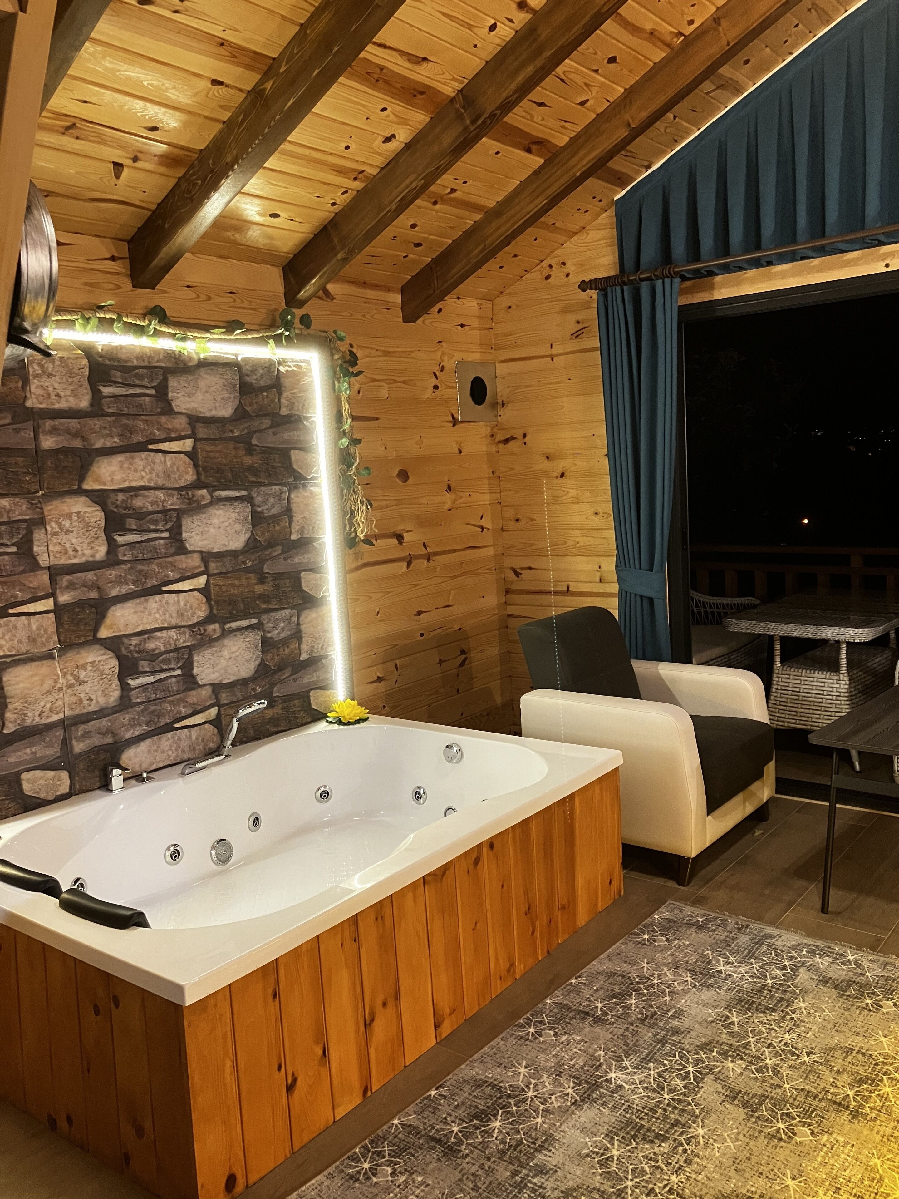 Putra Suit Bungalov