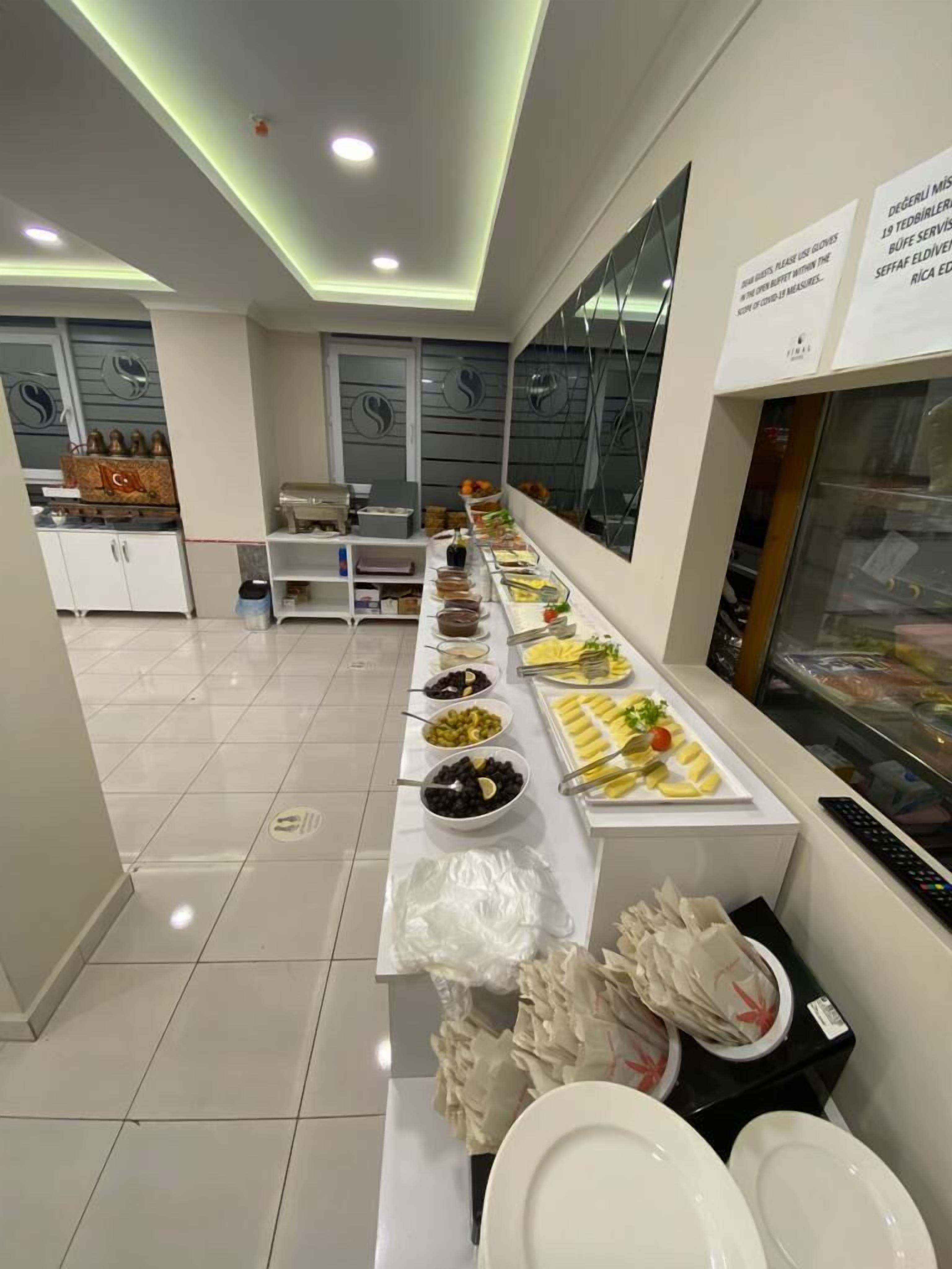Simal Hotel