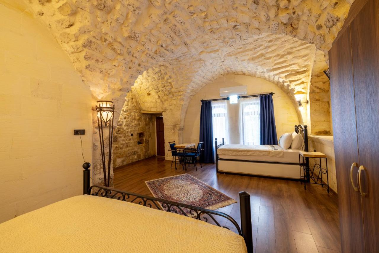 Astarte Hotel