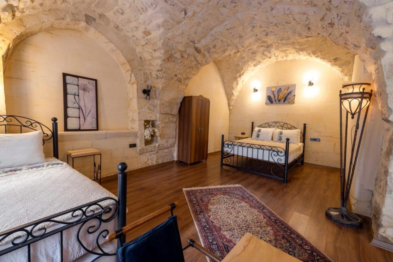 Astarte Hotel