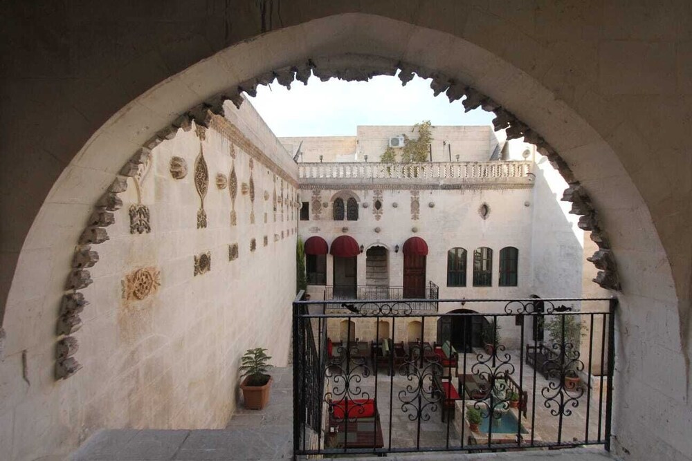 Palmyra Boutique Hotel