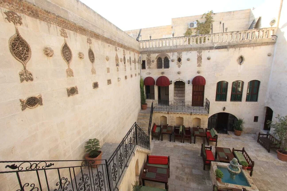 Palmyra Boutique Hotel