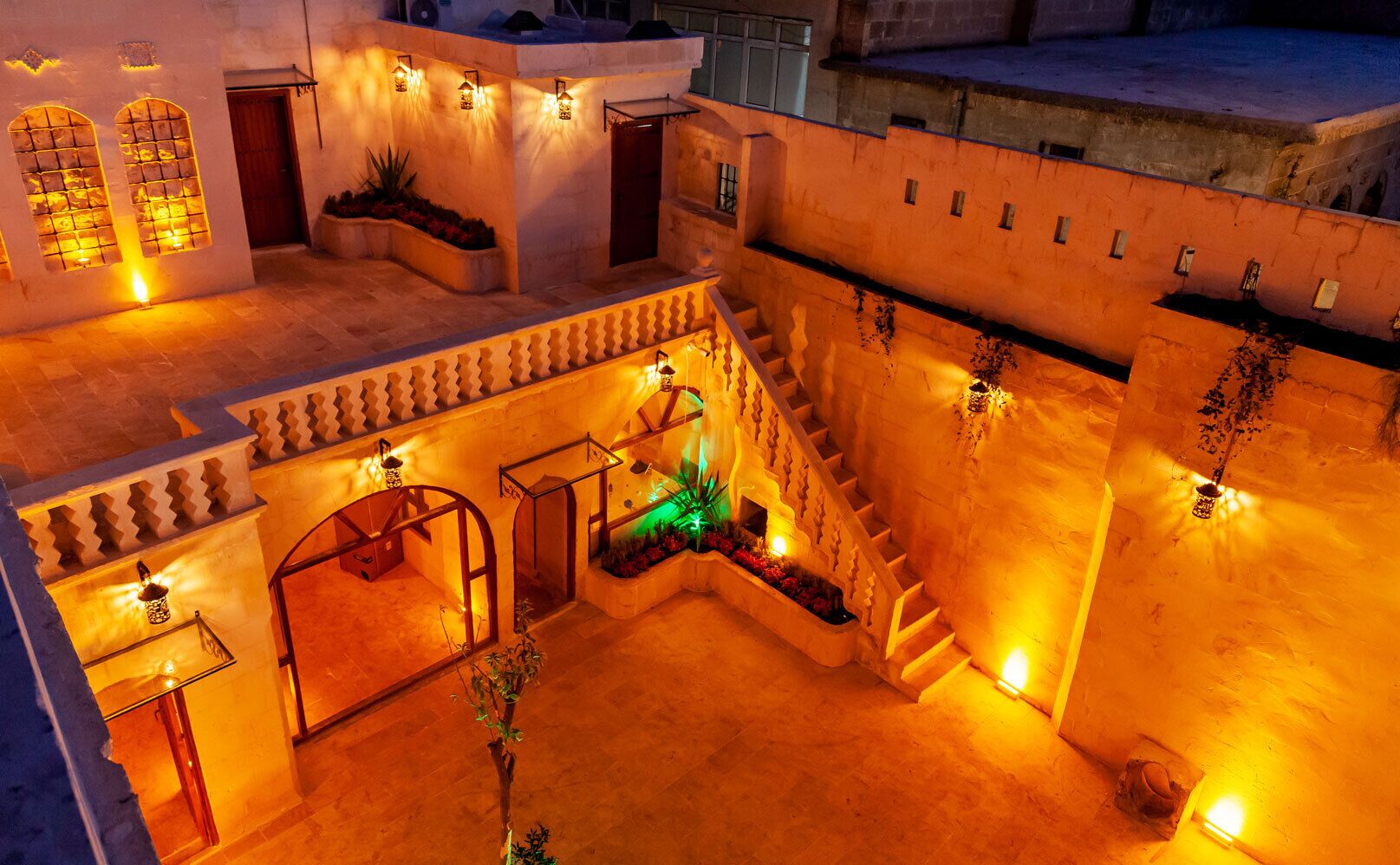 Reji Boutique Hotel