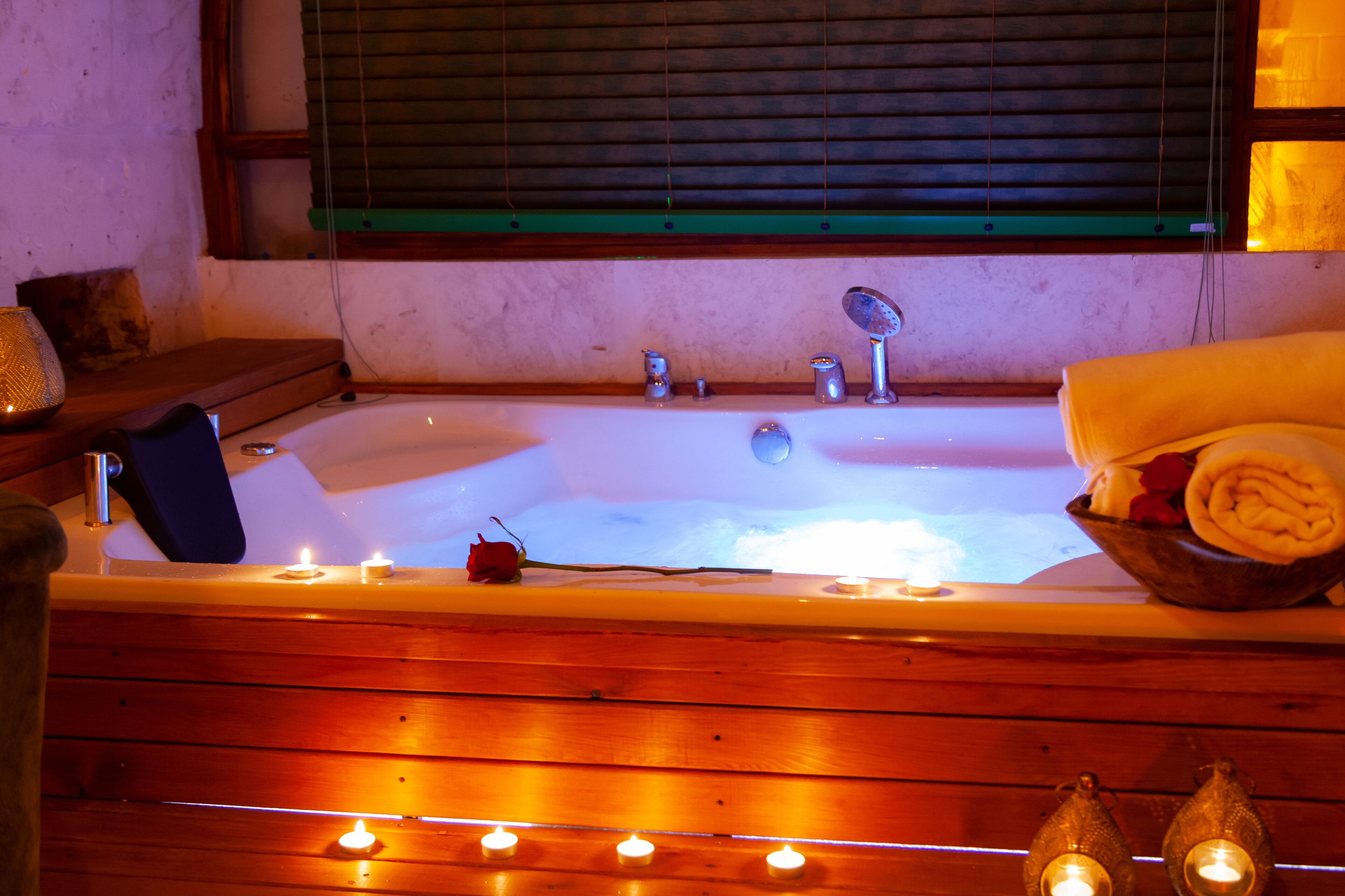 Reji Boutique Hotel