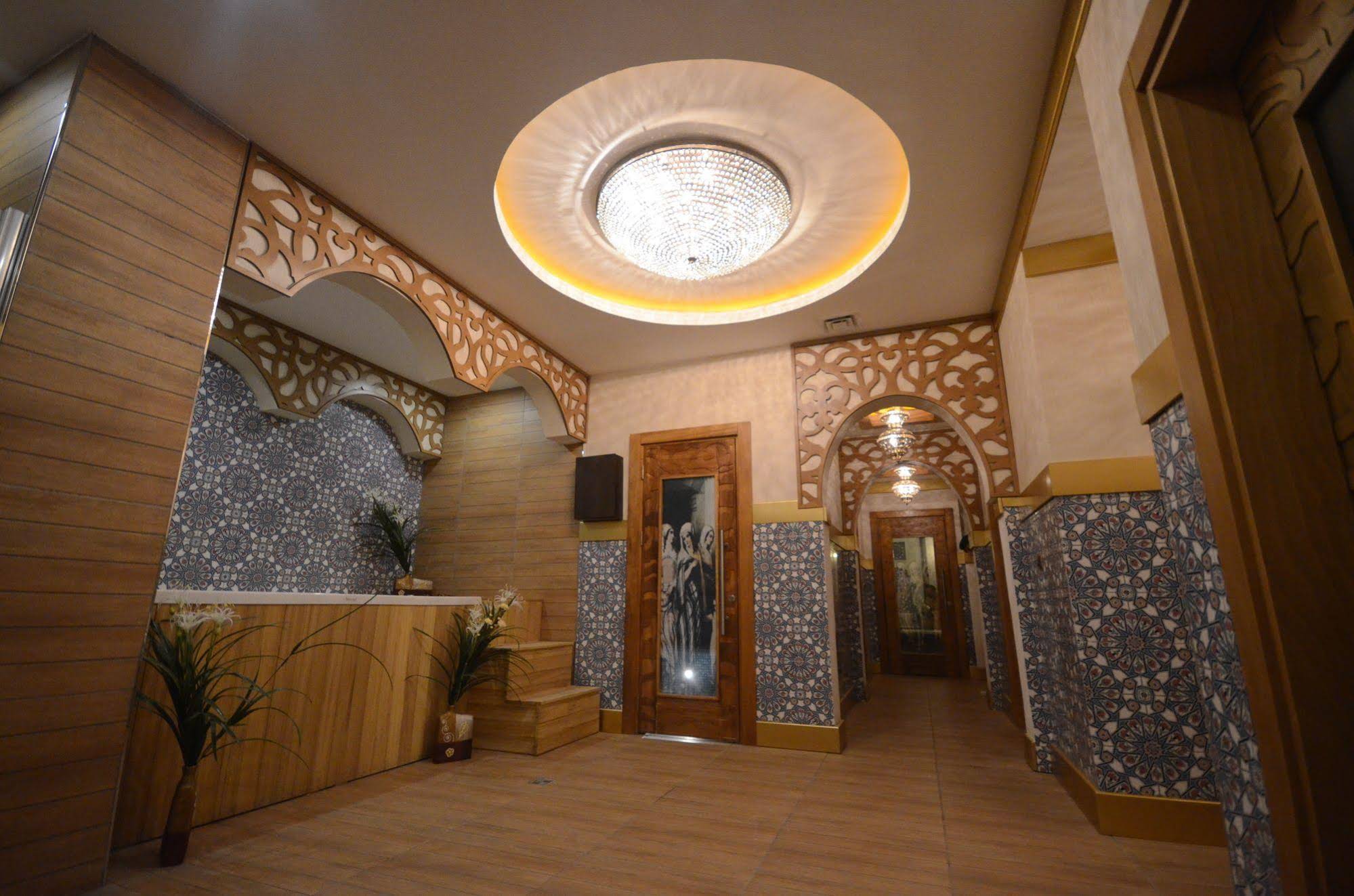 White Park Hotel
