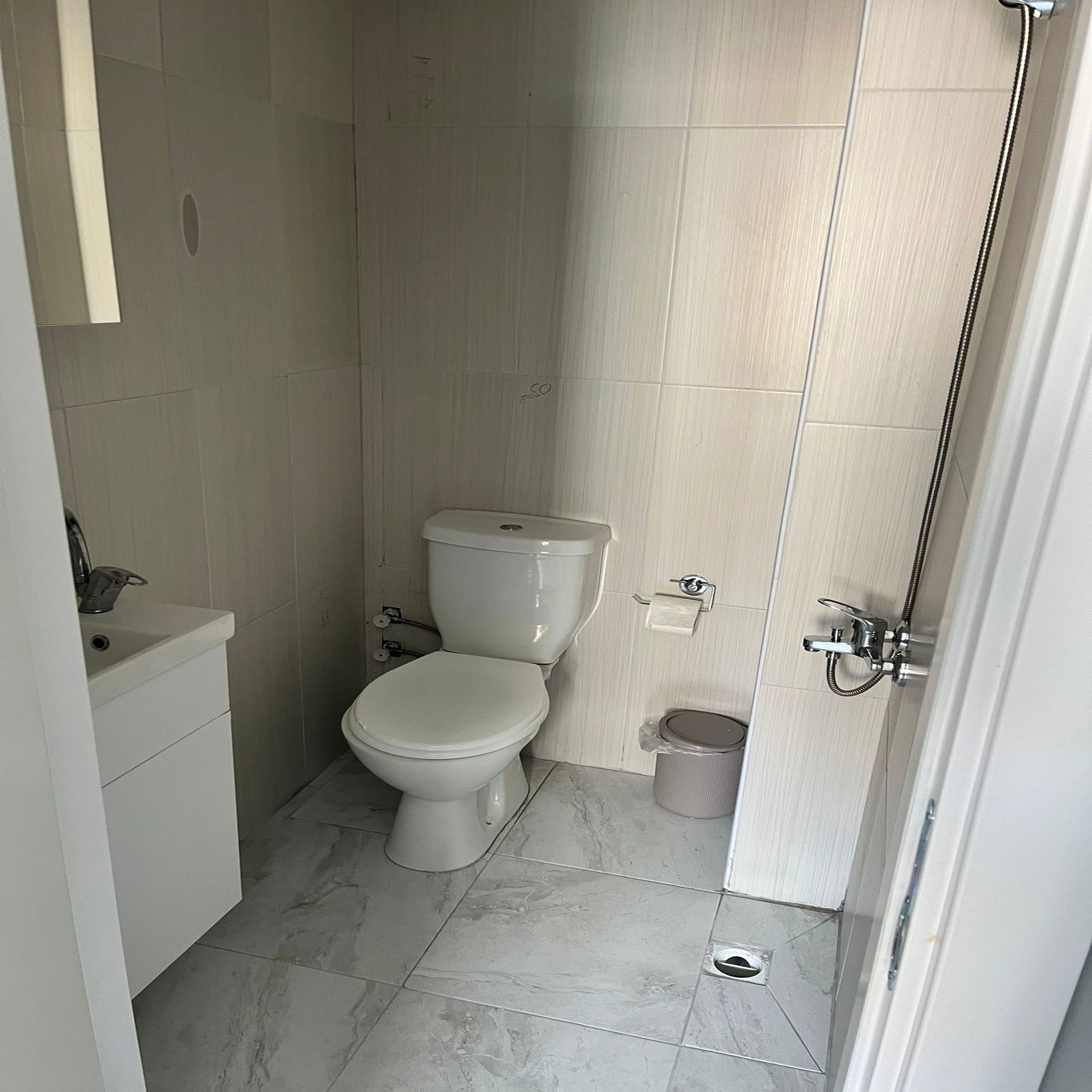 Grand White Suit Otel