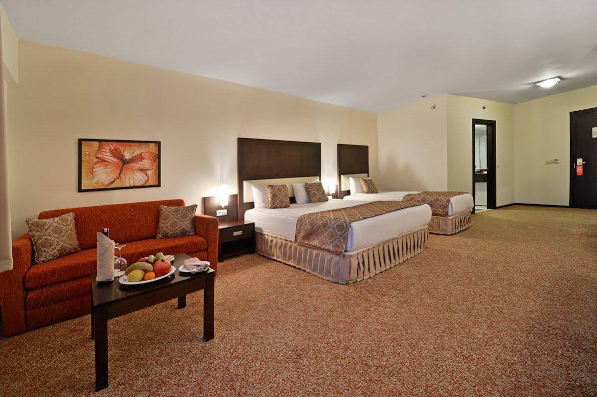 Karinna Hotel Convention & Spa