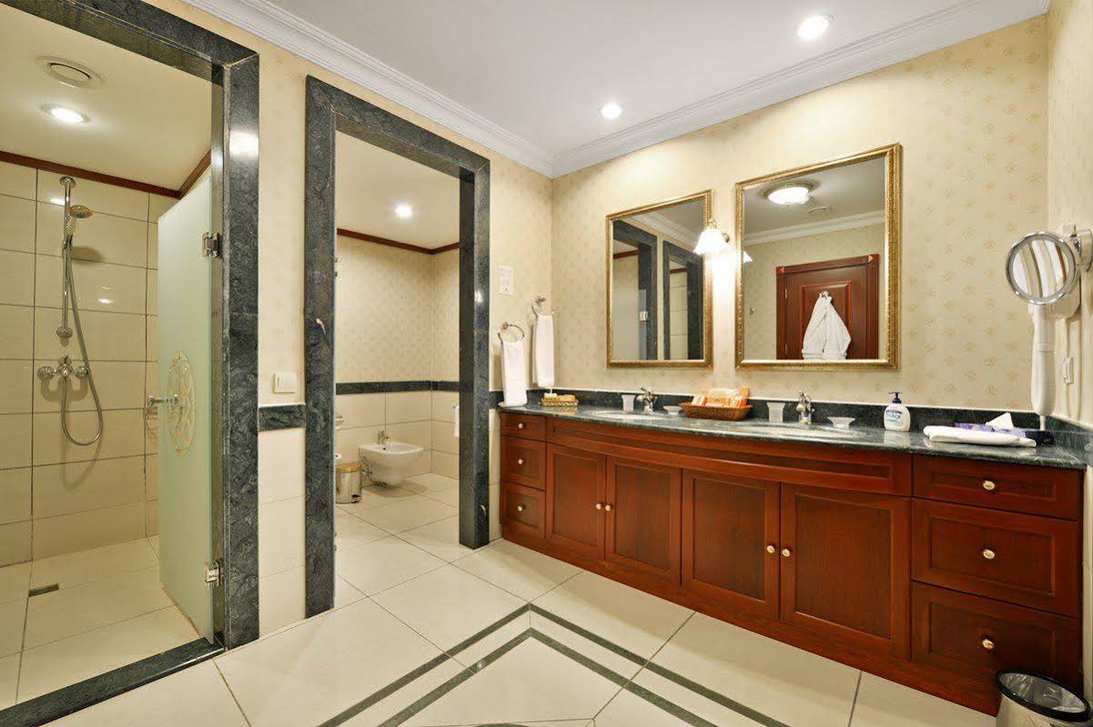 Karinna Hotel Convention & Spa
