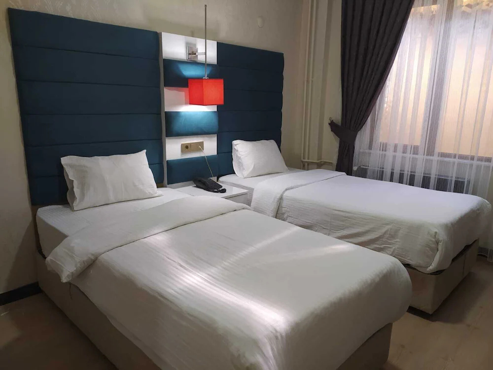 Athena Life Hotel