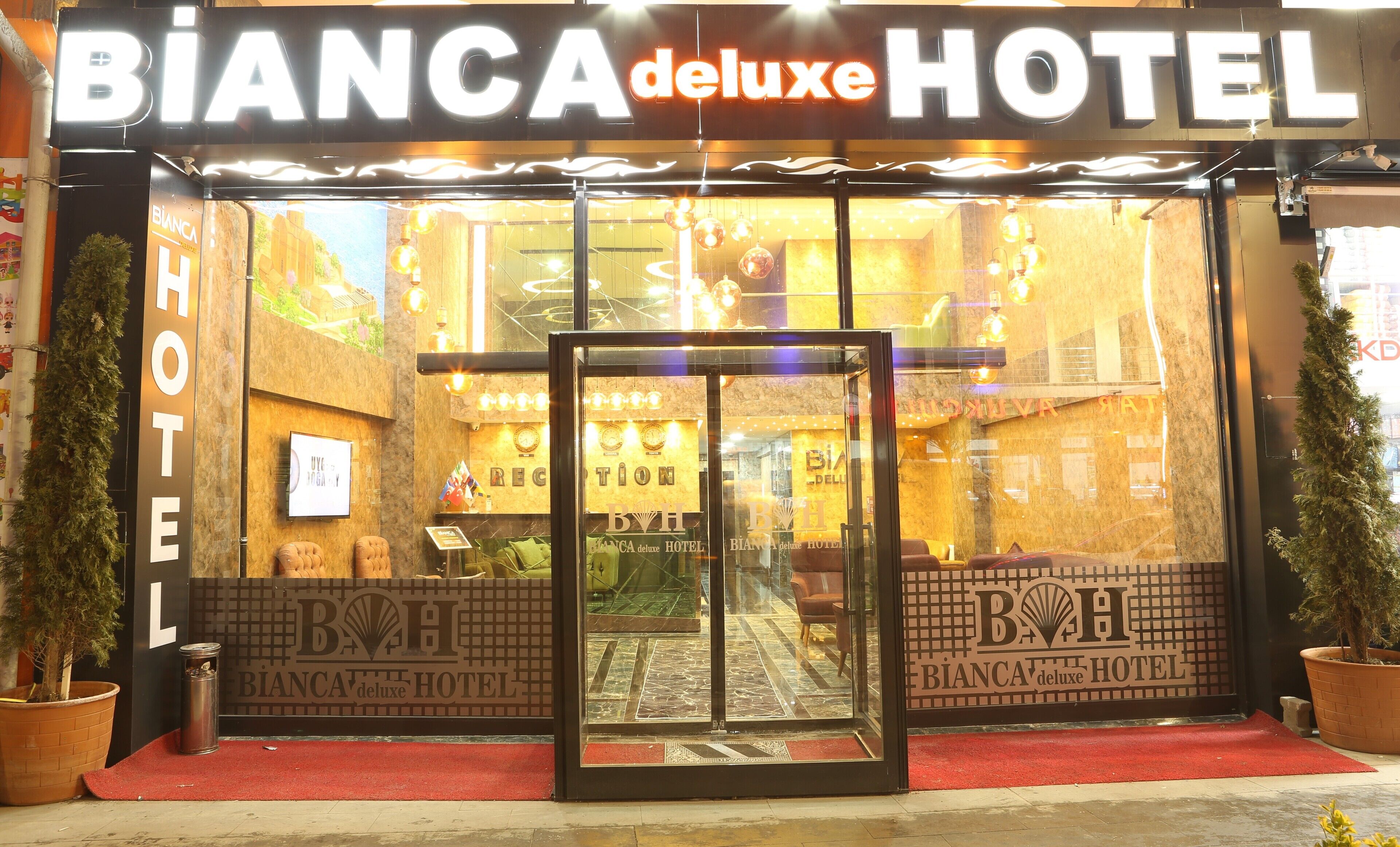 Bianca Deluxe Hotel