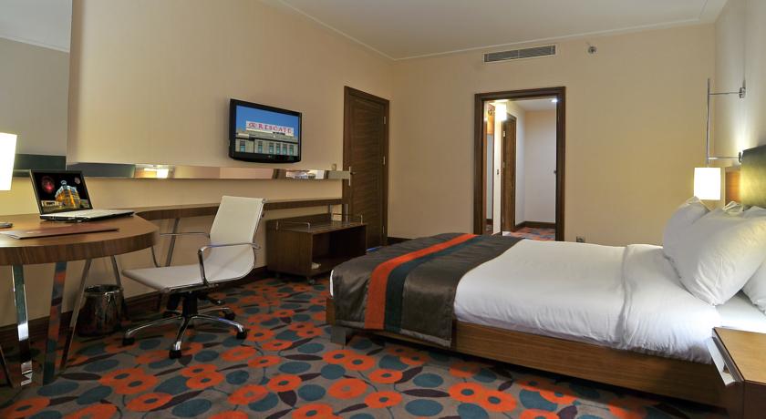 DoubleTree by Hilton Hotel Van