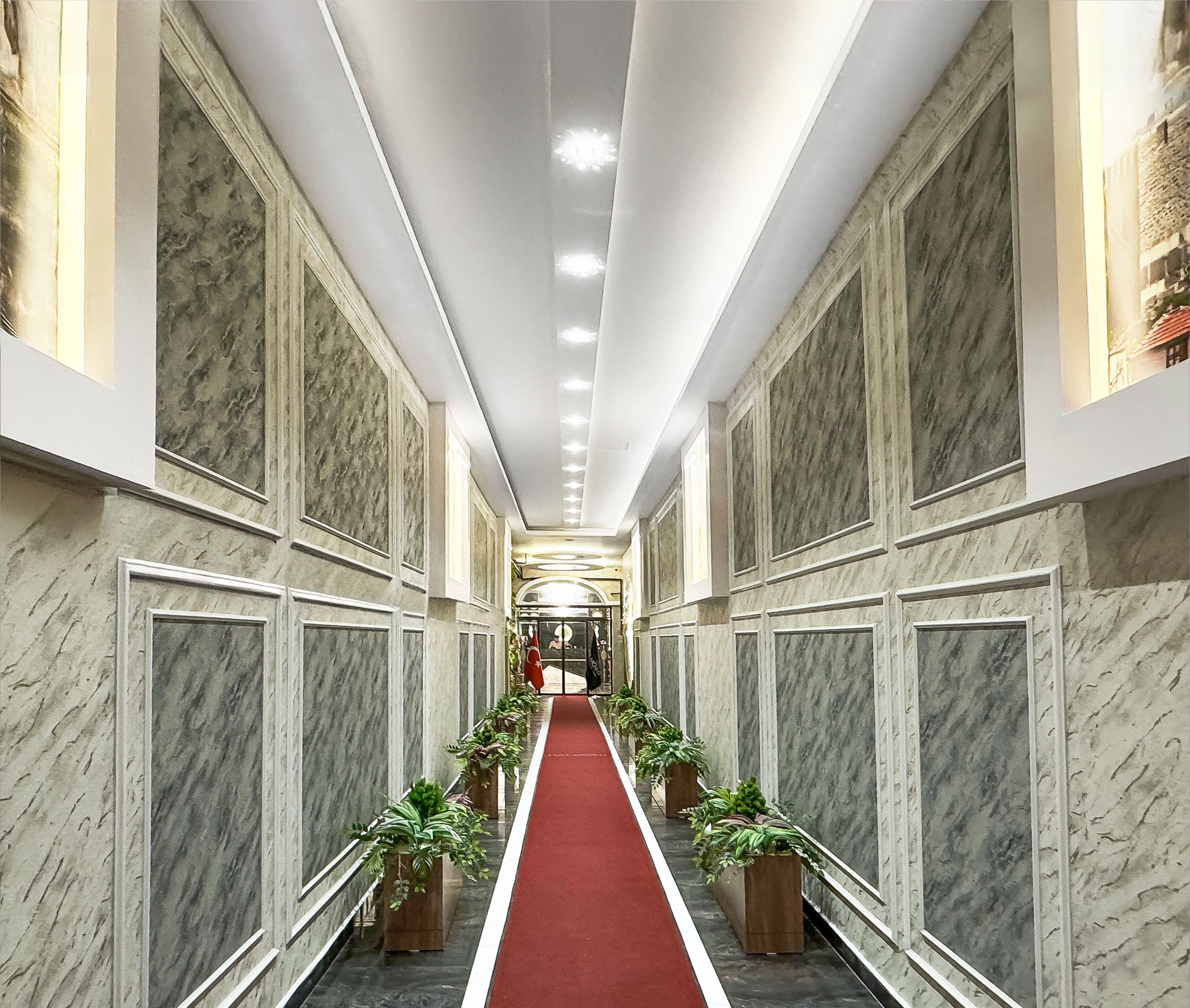 Fullmoon Suit Otel