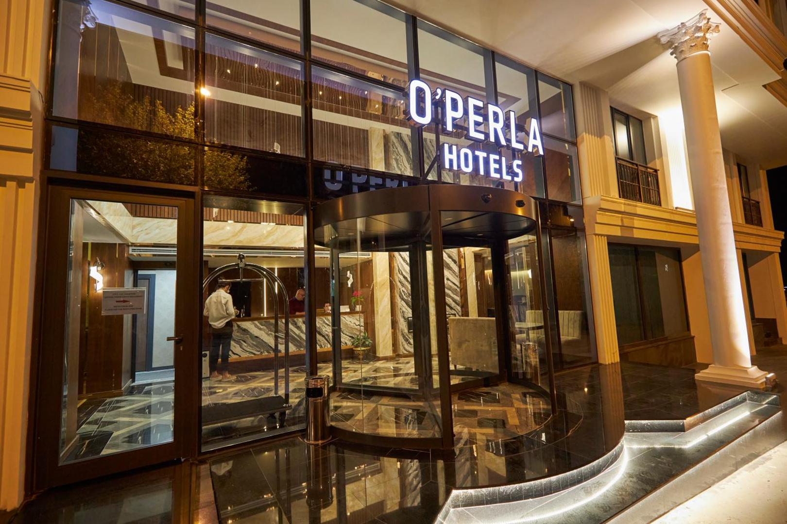 Operla Airport Hotels, Trademark Collection by Wyndham